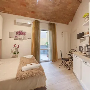 *** Bed & Breakfast Prima Dell'elba Italia